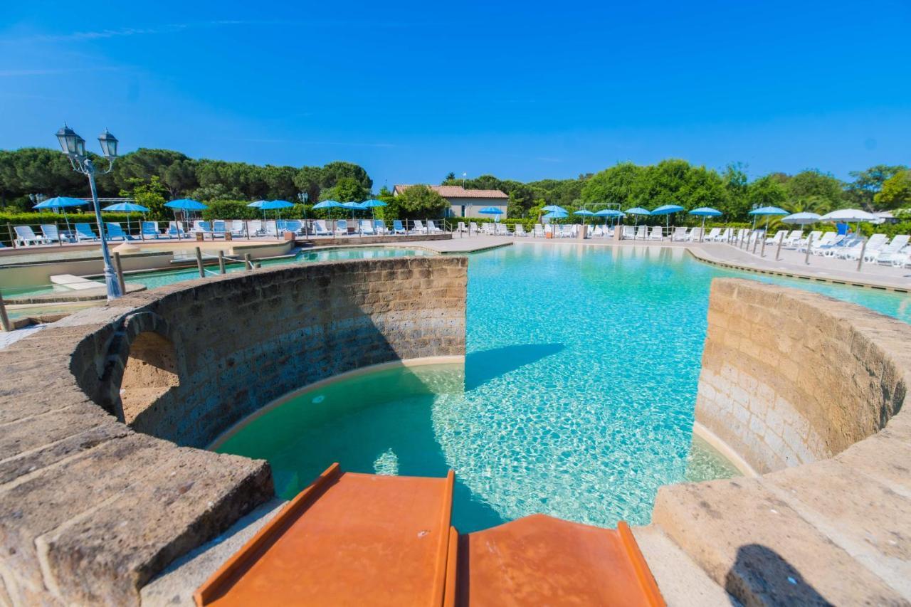 Camping Le Palme Marina Di Bibbona Exterior foto